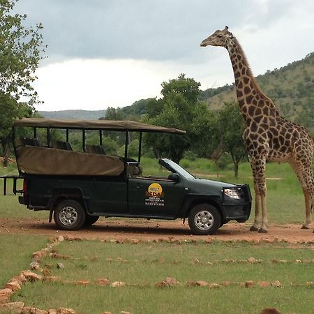 Kedar Heritage Lodge, Conference Centre & Spa Phokeng ภายนอก รูปภาพ