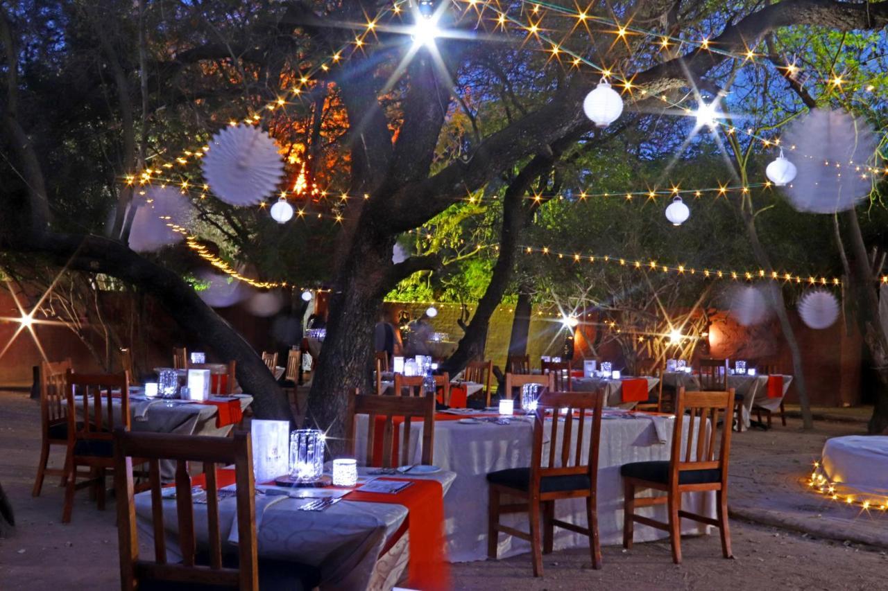 Kedar Heritage Lodge, Conference Centre & Spa Phokeng ภายนอก รูปภาพ