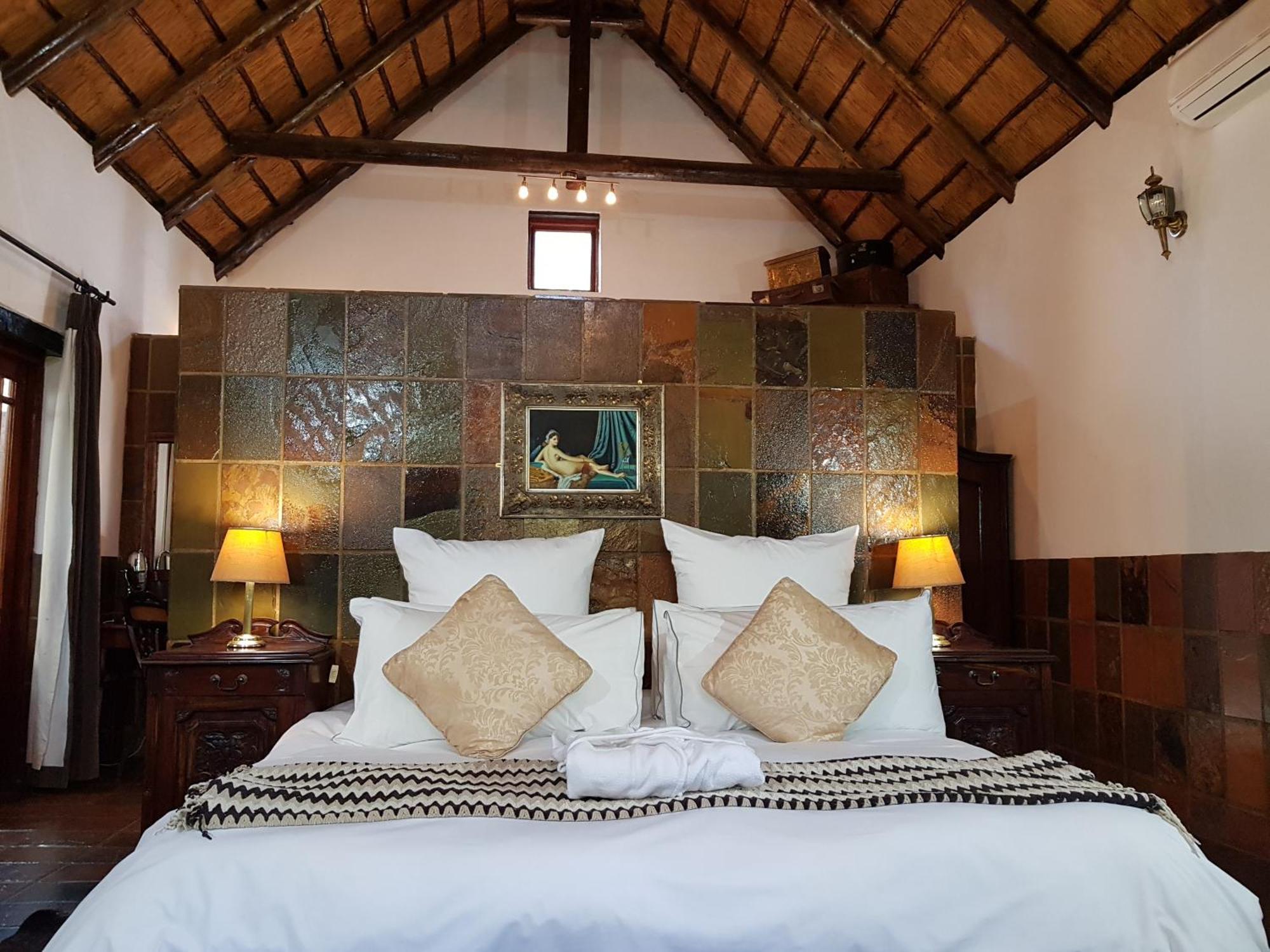 Kedar Heritage Lodge, Conference Centre & Spa Phokeng ภายนอก รูปภาพ