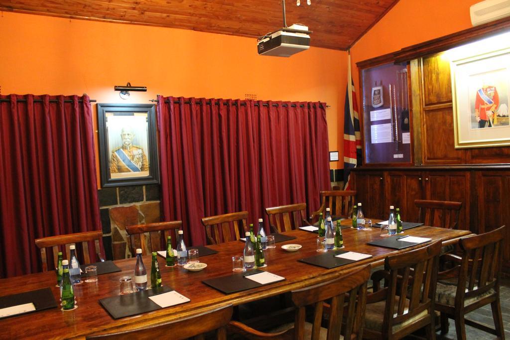 Kedar Heritage Lodge, Conference Centre & Spa Phokeng ภายนอก รูปภาพ
