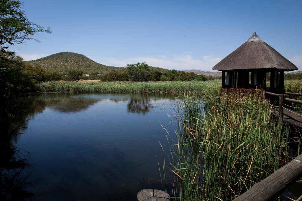 Kedar Heritage Lodge, Conference Centre & Spa Phokeng ภายนอก รูปภาพ