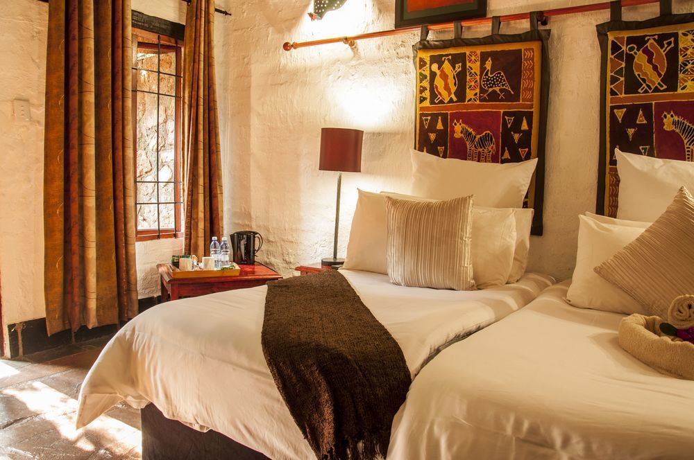 Kedar Heritage Lodge, Conference Centre & Spa Phokeng ภายนอก รูปภาพ