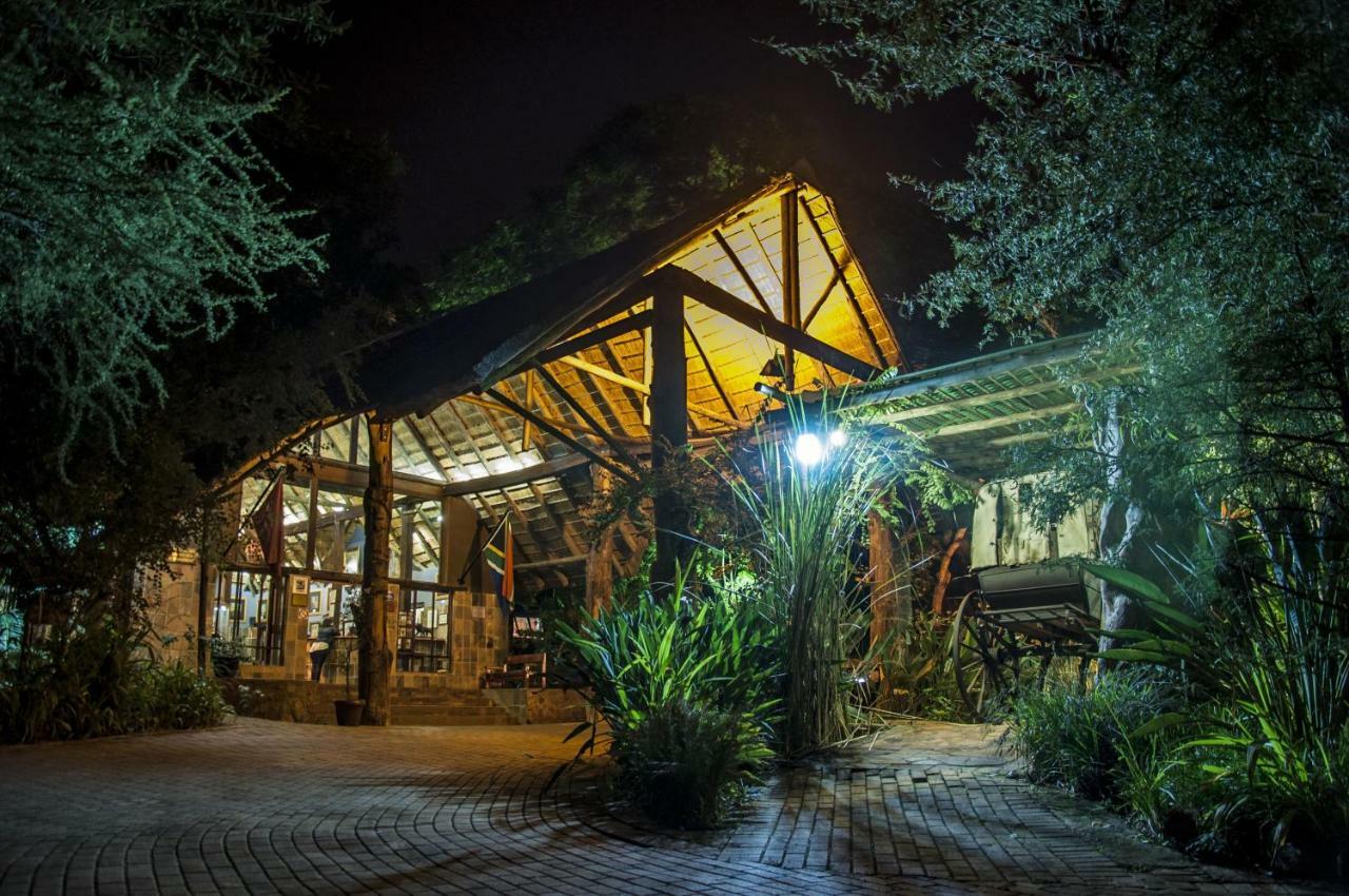 Kedar Heritage Lodge, Conference Centre & Spa Phokeng ภายนอก รูปภาพ